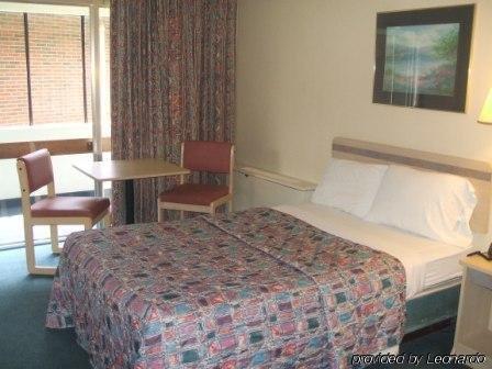 Regency Inn And Conference Center Clinton Zimmer foto